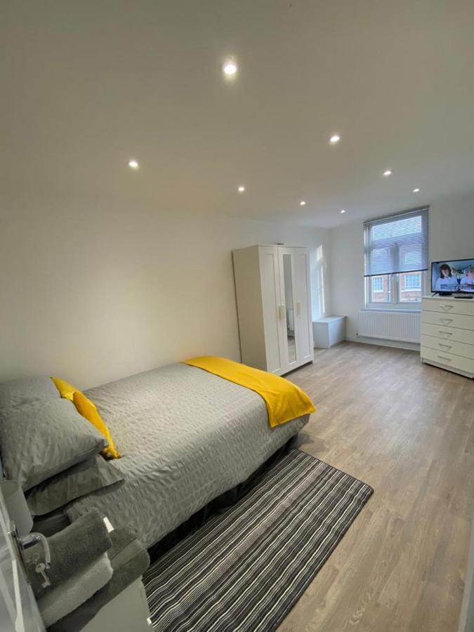 2 Bedroom Apartment London Exteriör bild